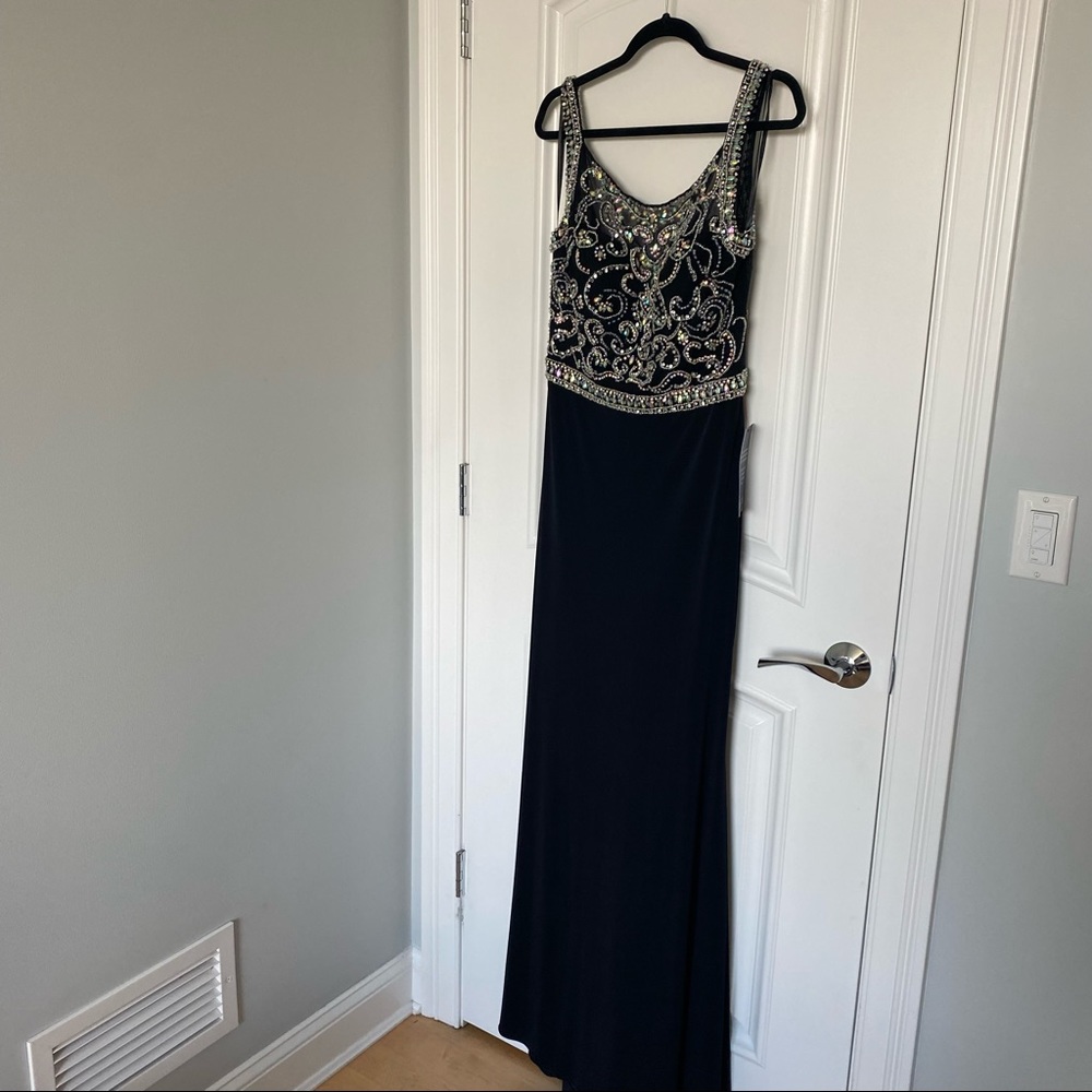 Nina Canacci Gown - Black - size 14 - NWT